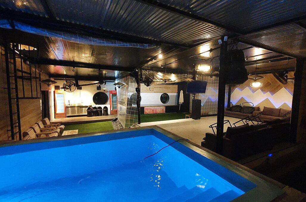 בלו סקיי מתחם אירוח מרכז  5  לופט 4 יו