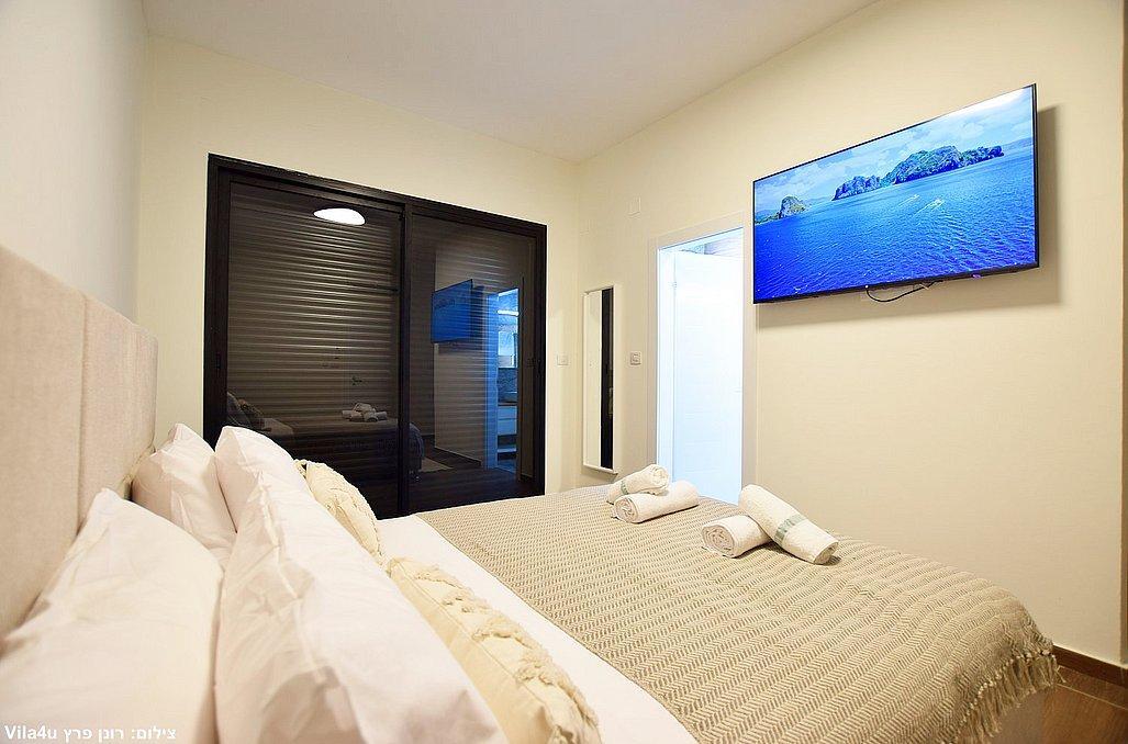 וילה מול ההר צפון  18  נופש - וי פור ויקיישן - V for Vacation