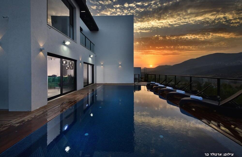 וילה אלרוב צפון  29  נופש - וי פור ויקיישן - V for Vacation