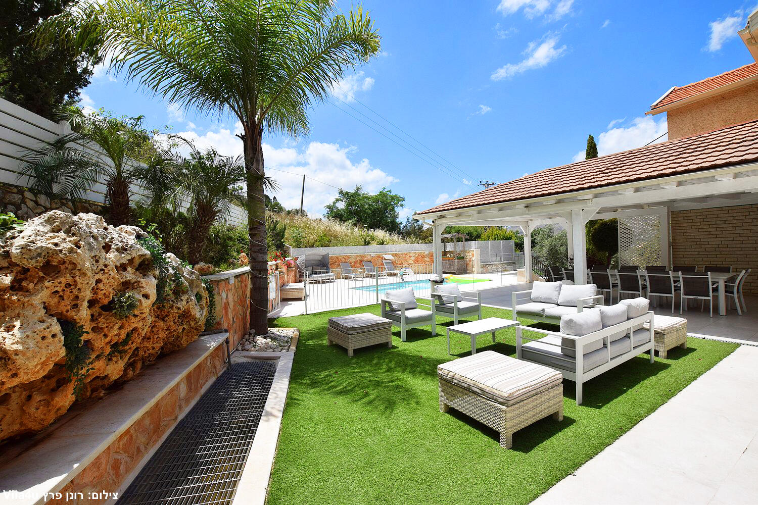 סוויטות רומאנס צפון  43  נופש - וי פור ויקיישן - V for Vacation