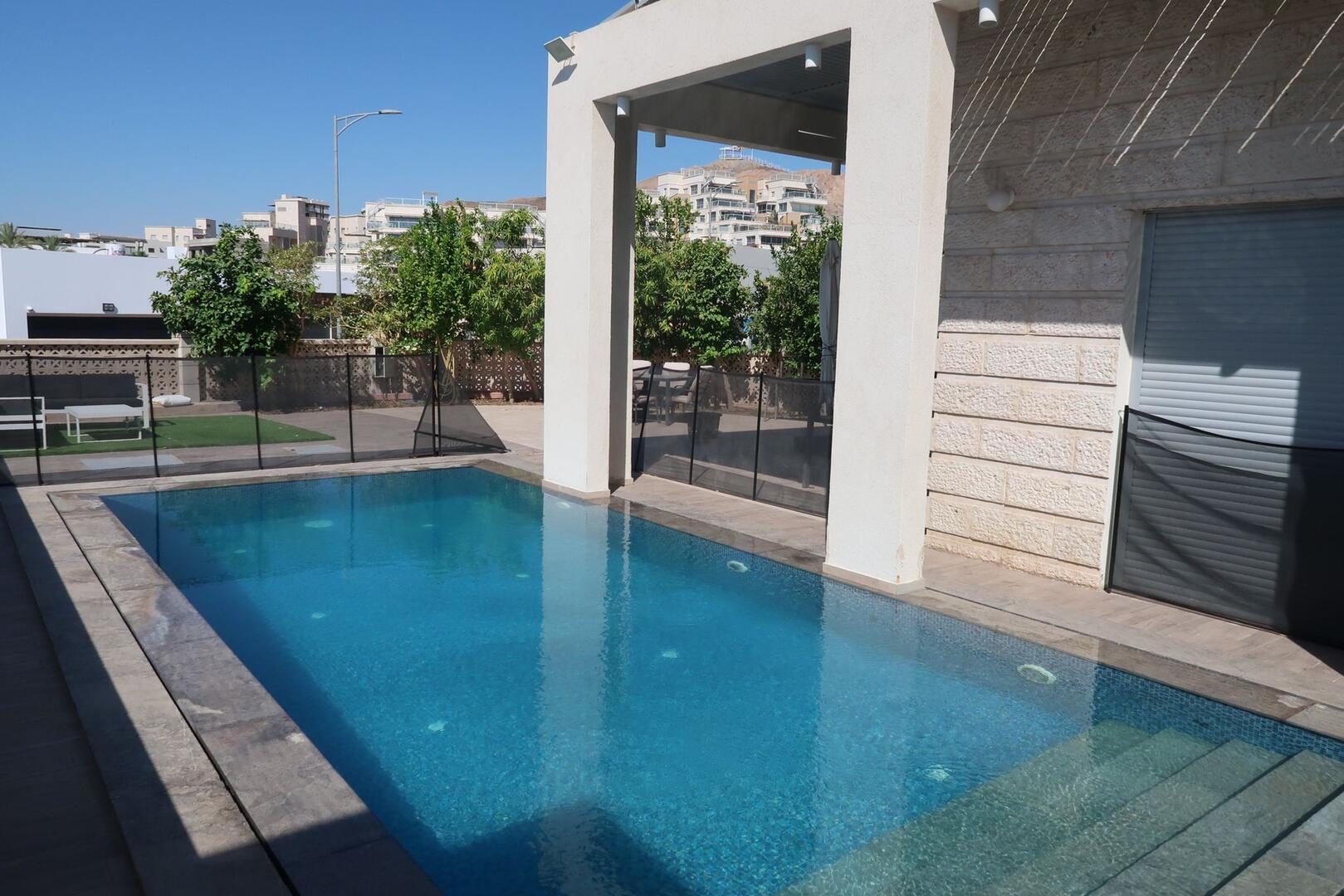 וילה סקיי - Villa sky דרום  4  נופש - וי פור ויקיישן - V for Vacation