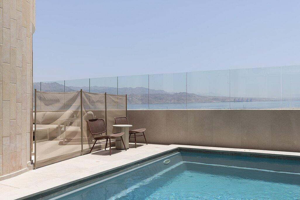 סי - Sea 40 דרום  33  נופש - וי פור ויקיישן - V for Vacation