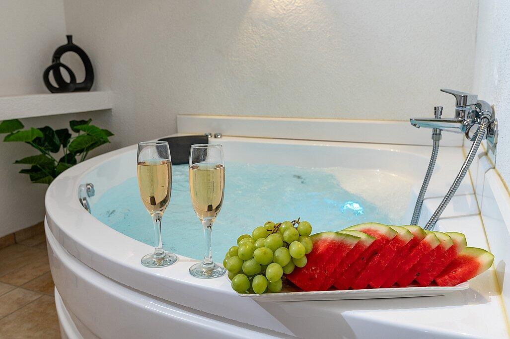 סוויטות הבוסתן הגלילי צפון  35  נופש - וי פור ויקיישן - V for Vacation