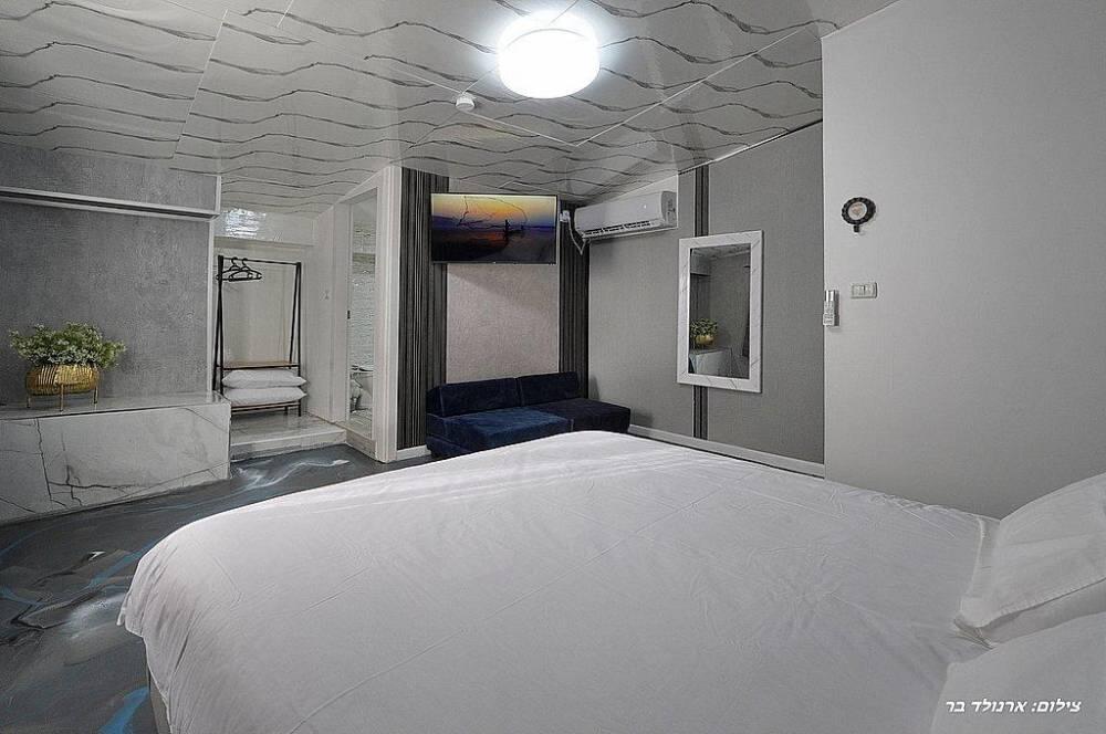 אחוזת אורפז צפון  55  נופש - וי פור ויקיישן - V for Vacation