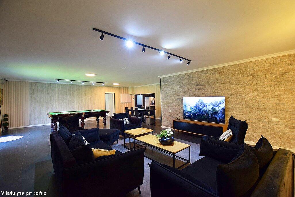 אחוזת הילה צפון  13  נופש - וי פור ויקיישן - V for Vacation