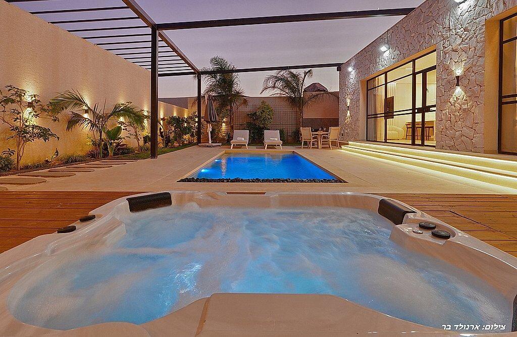 לומה סוויט צפון  18  נופש - וי פור ויקיישן - V for Vacation