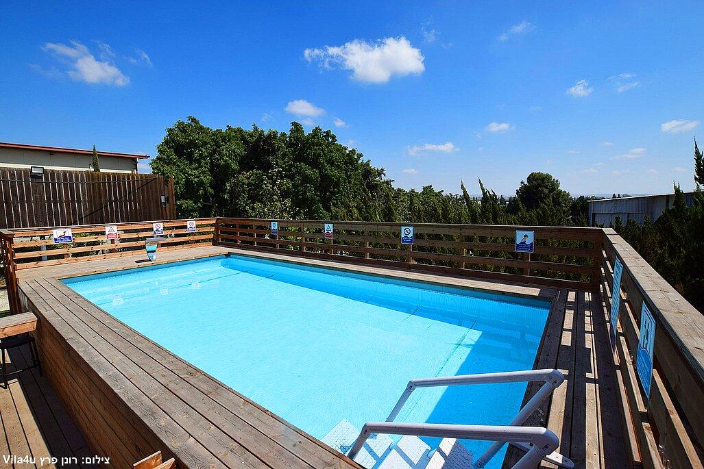 אחוזת טפרס מרכז  15  נופש - וי פור ויקיישן - V for Vacation