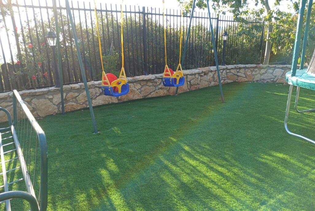 אחוזת אלונים ירכא צפון  25  נופש - וי פור ויקיישן - V for Vacation