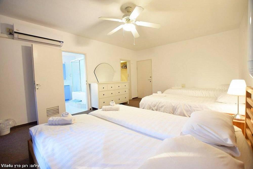 מגדל של חיים צפון  12  נופש - וי פור ויקיישן - V for Vacation