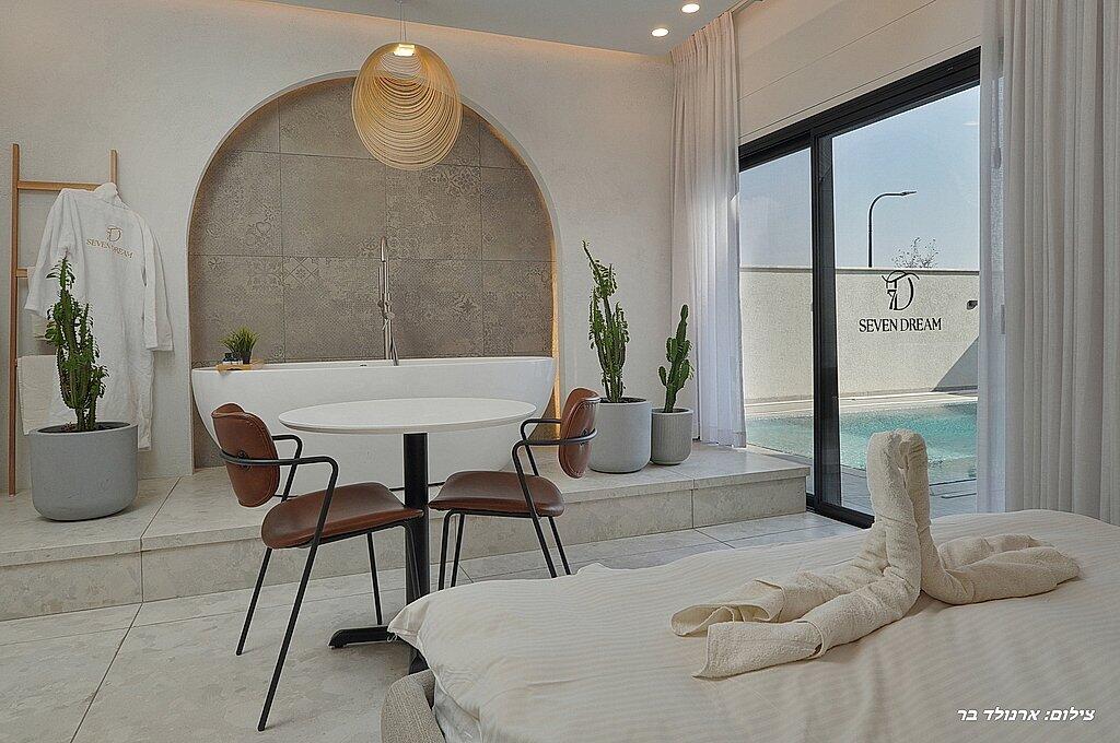 וילה סבן דרים צפון  13  נופש - וי פור ויקיישן - V for Vacation