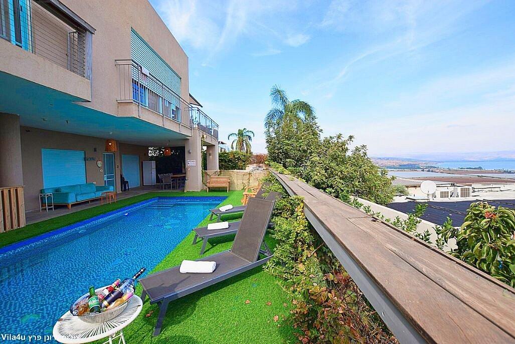 וילה בלו ביי צפון  1  נופש - וי פור ויקיישן - V for Vacation