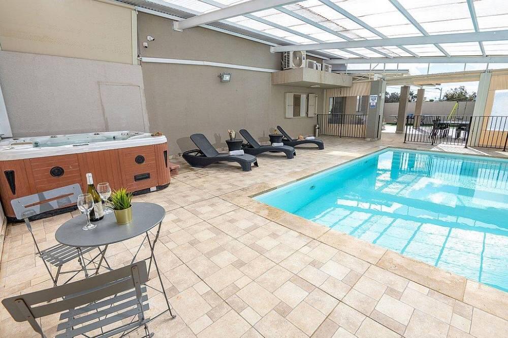 אחוזת גליל צפון  20  נופש - וי פור ויקיישן - V for Vacation