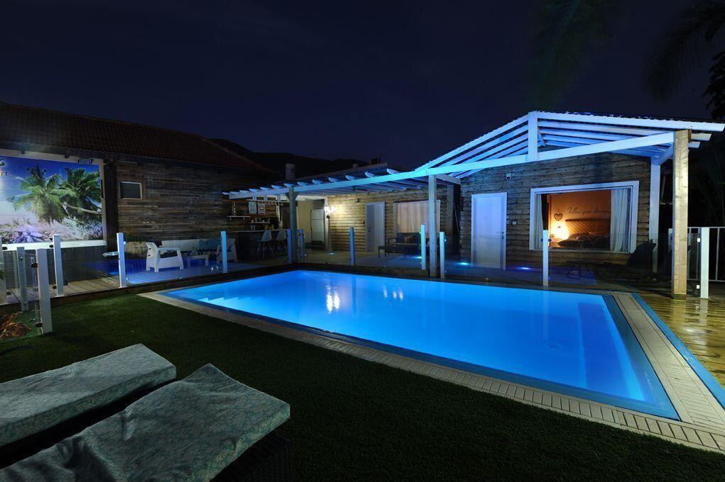 טרופי צימר ספא צפון  17  נופש - וי פור ויקיישן - V for Vacation