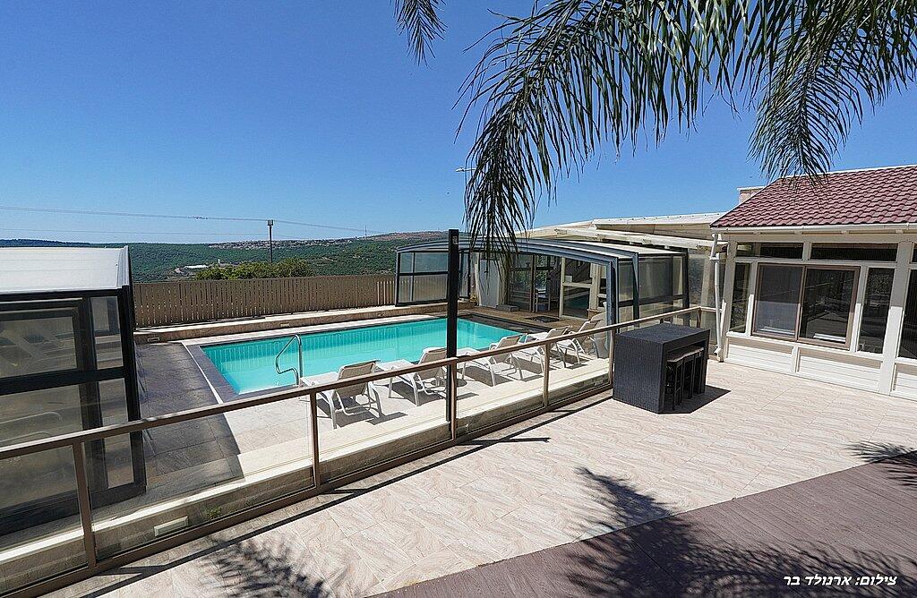 וילה ונילה צפון  17  נופש - וי פור ויקיישן - V for Vacation