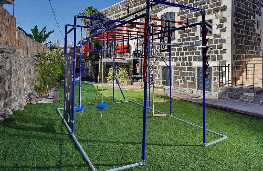 וילה אואזיס פאלאס צפון  6  נופש - וי פור ויקיישן - V for Vacation