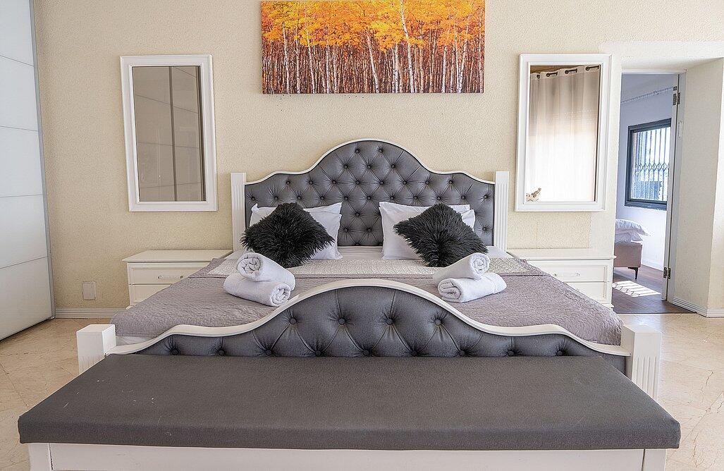 גני הצוק - וילת אירוח צפון  30  נופש - וי פור ויקיישן - V for Vacation