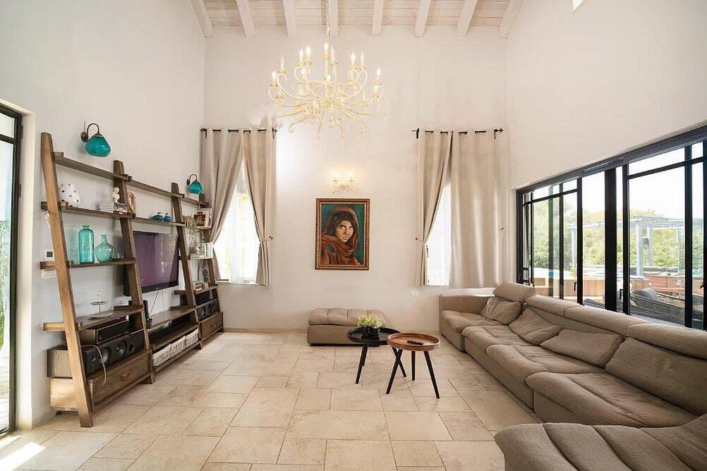 וילה לה פטלונה צפון  10  נופש - וי פור ויקיישן - V for Vacation