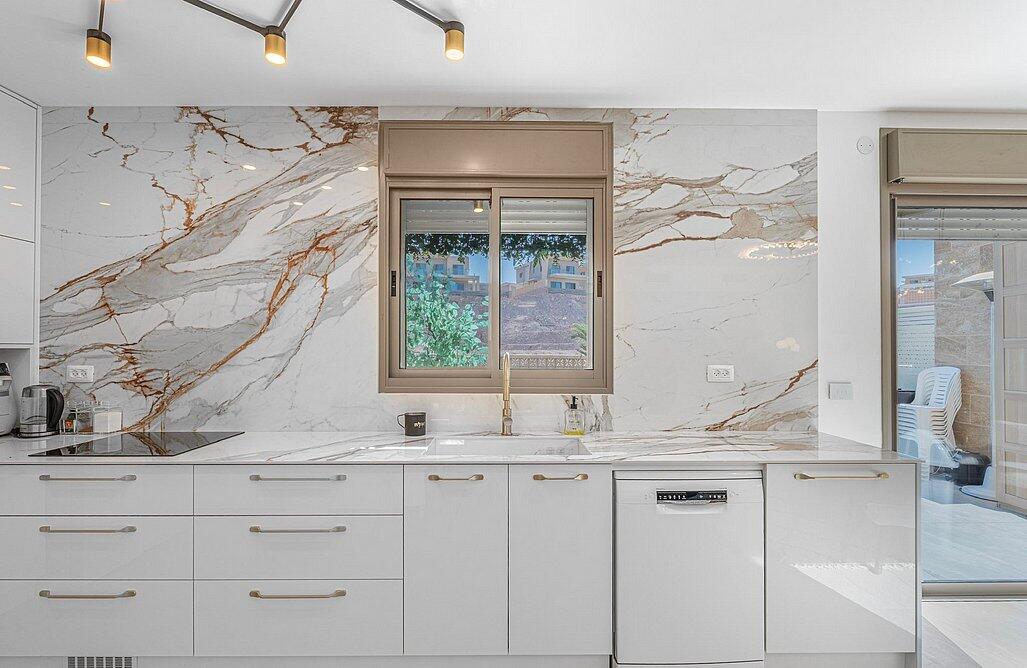 בית של אהבה בלב אילת דרום  11  נופש - וי פור ויקיישן - V for Vacation