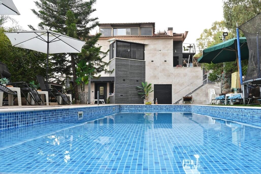 אלת הגליל צפון  1  נופש - וי פור ויקיישן - V for Vacation