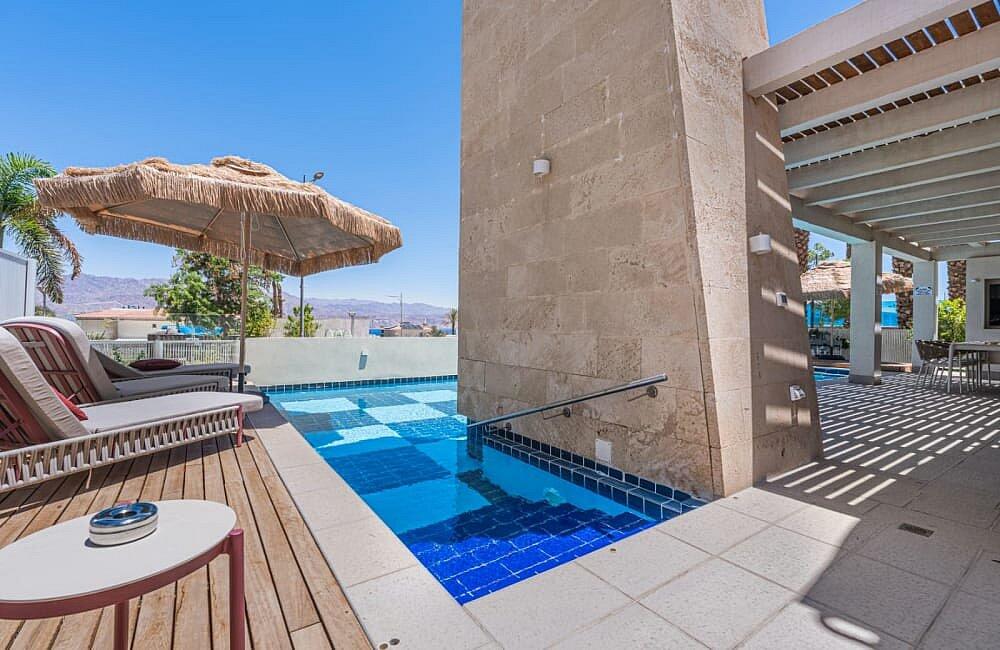 וילה קטלינה דרום  31  נופש - וי פור ויקיישן - V for Vacation