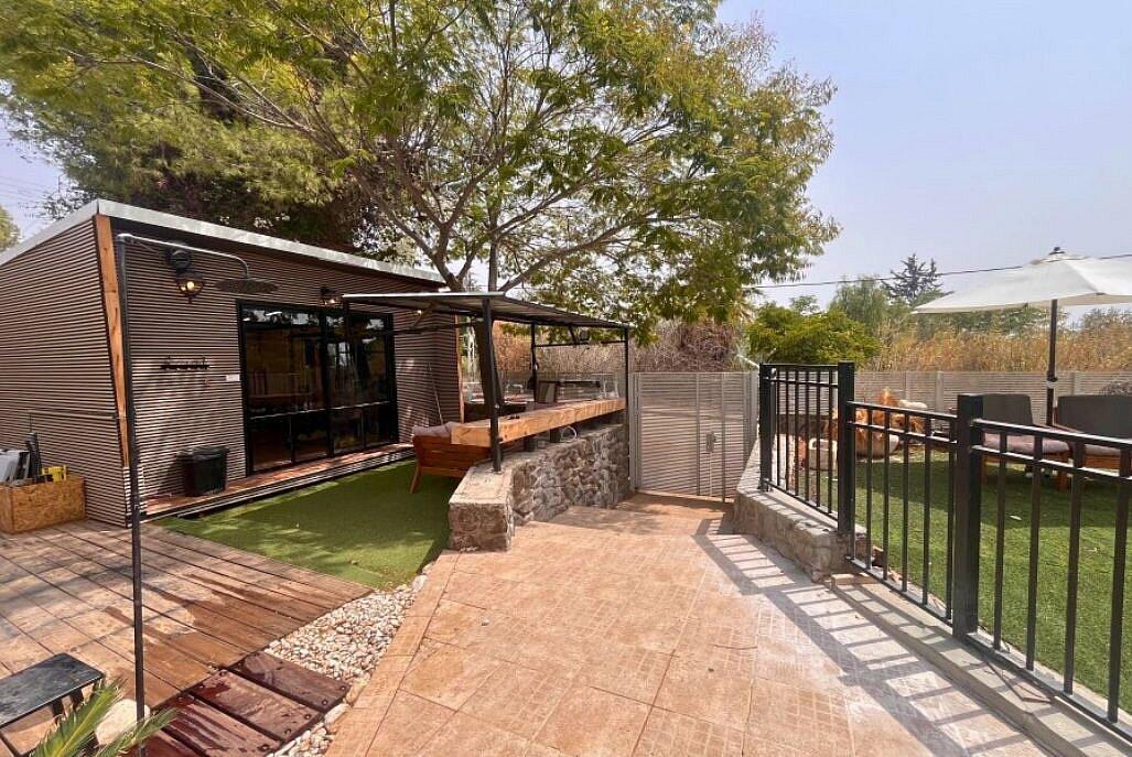 וילה כורזים צפון  3  נופש - וי פור ויקיישן - V for Vacation