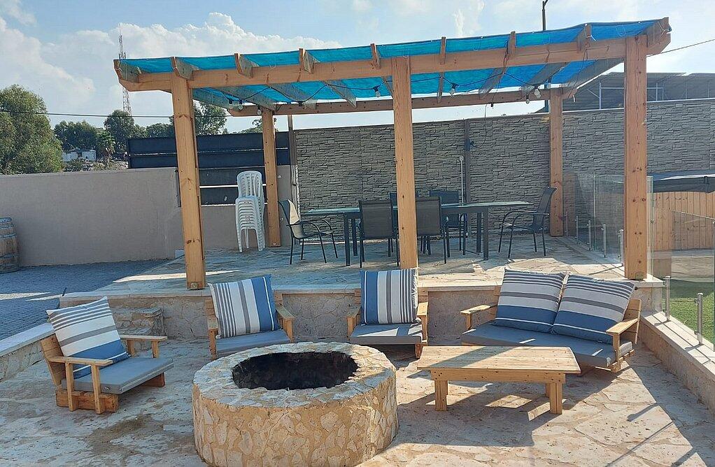 אחוזת כרמא מרכז  29  נופש - וי פור ויקיישן - V for Vacation