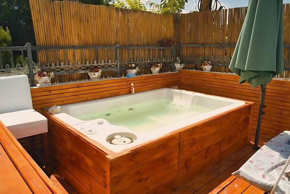 וואיט הול וילה -  Villa White hall מרכז  6  נופש - וי פור ויקיישן - V for Vacation
