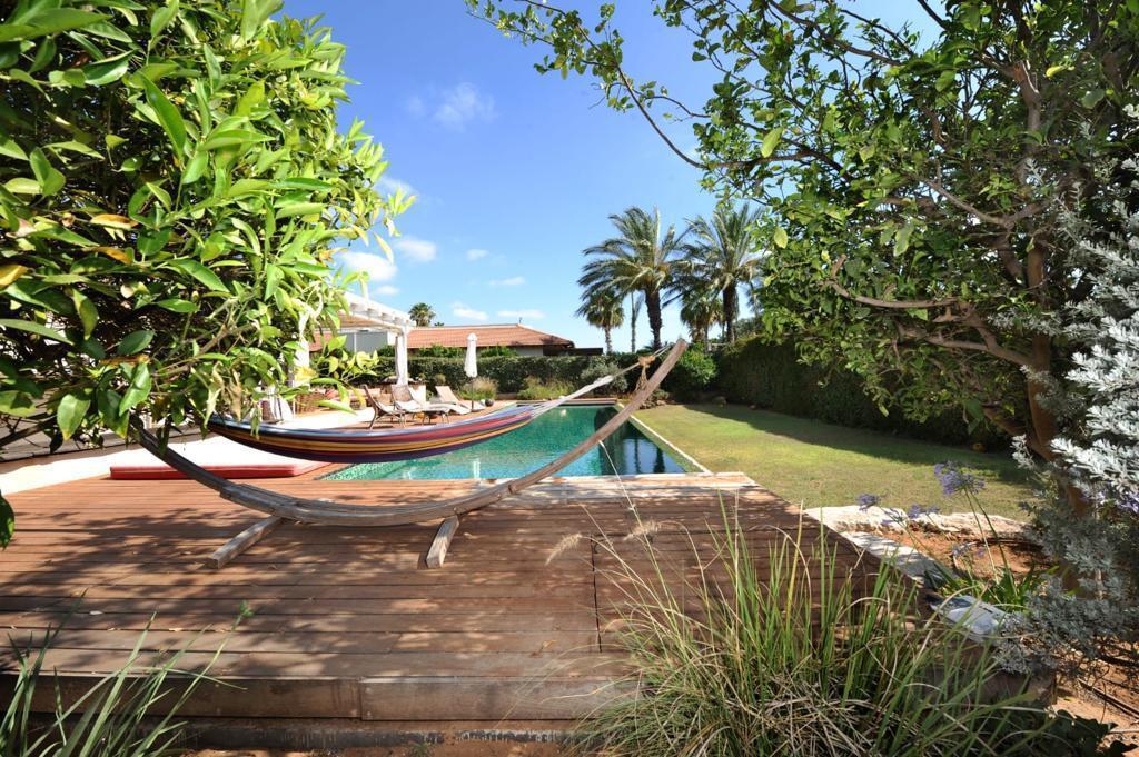 סאנסט וילה - The Sunset Villa מרכז  6  נופש - וי פור ויקיישן - V for Vacation