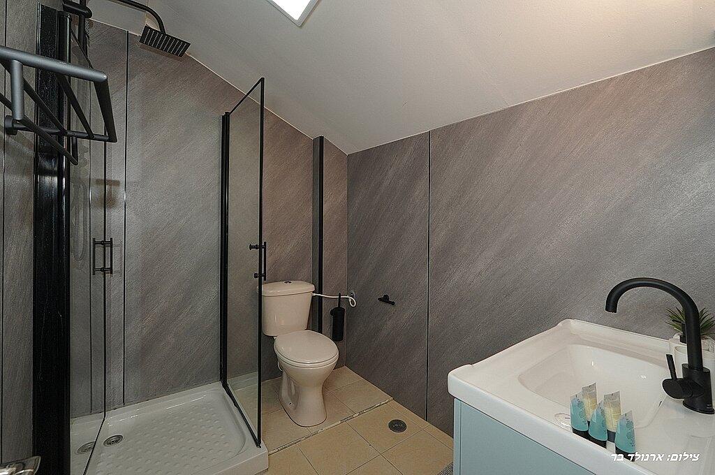 וילה דוריאל צפון  27  נופש - וי פור ויקיישן - V for Vacation