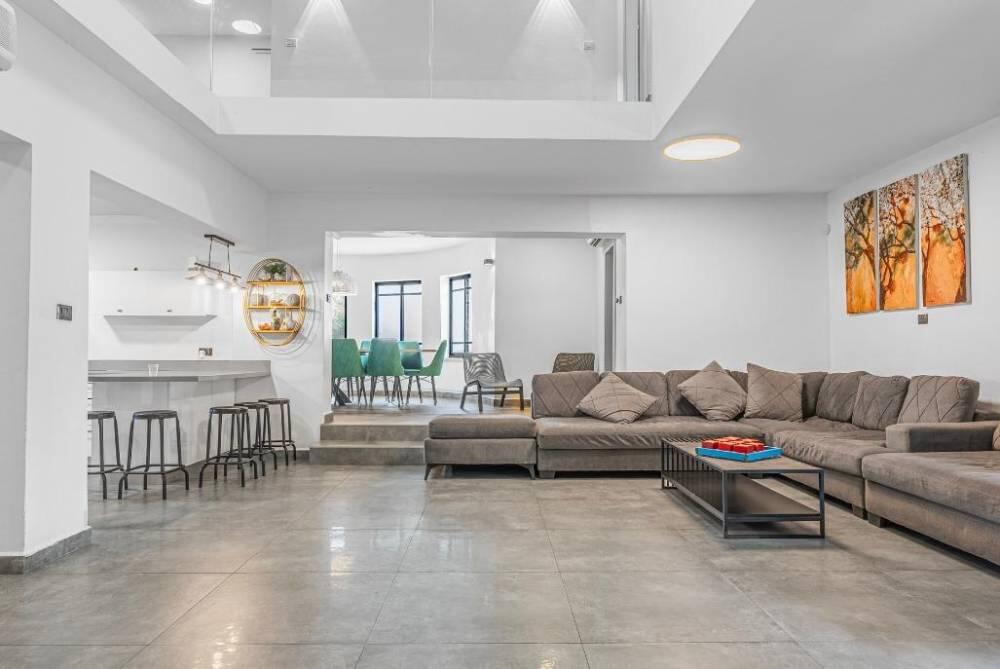 וילה קאסה רויאל צפון  21  נופש - וי פור ויקיישן - V for Vacation