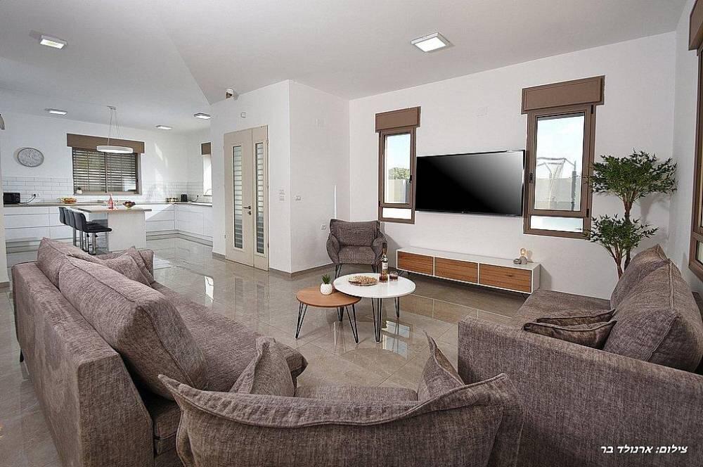 אחוזת גליל צפון  10  נופש - וי פור ויקיישן - V for Vacation