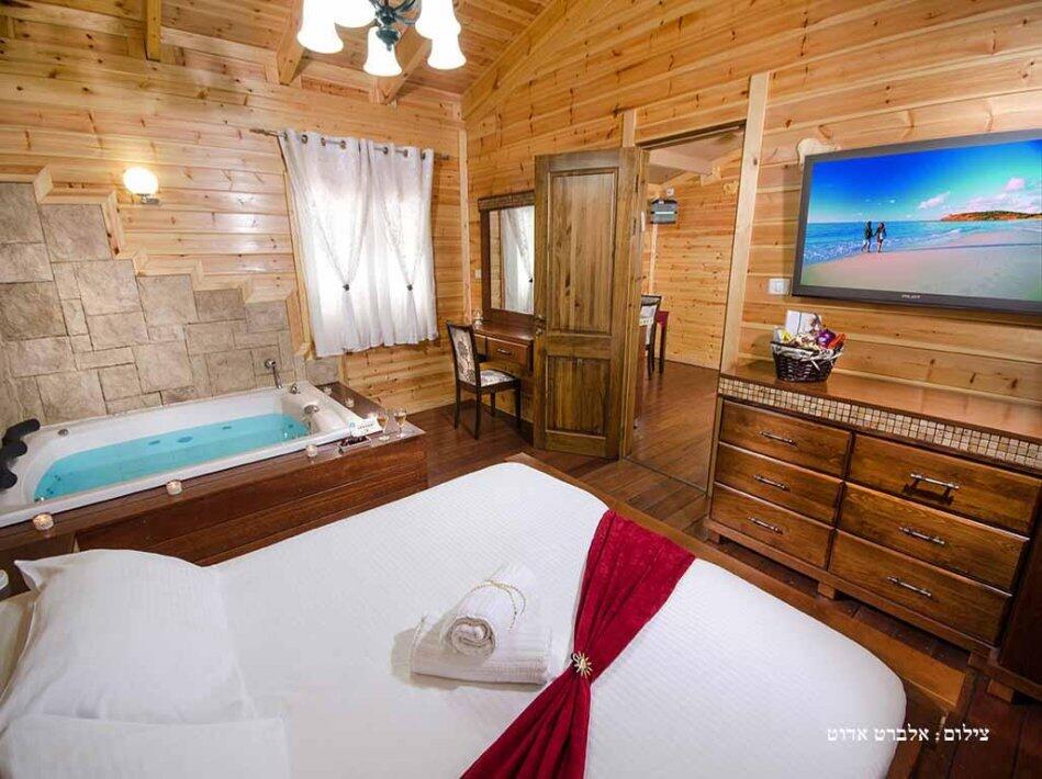 הבקתות של סיוון צפון  5  נופש - וי פור ויקיישן - V for Vacation