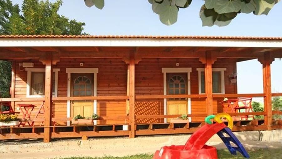 ארבל בתי קייט צפון  10  נופש - וי פור ויקיישן - V for Vacation