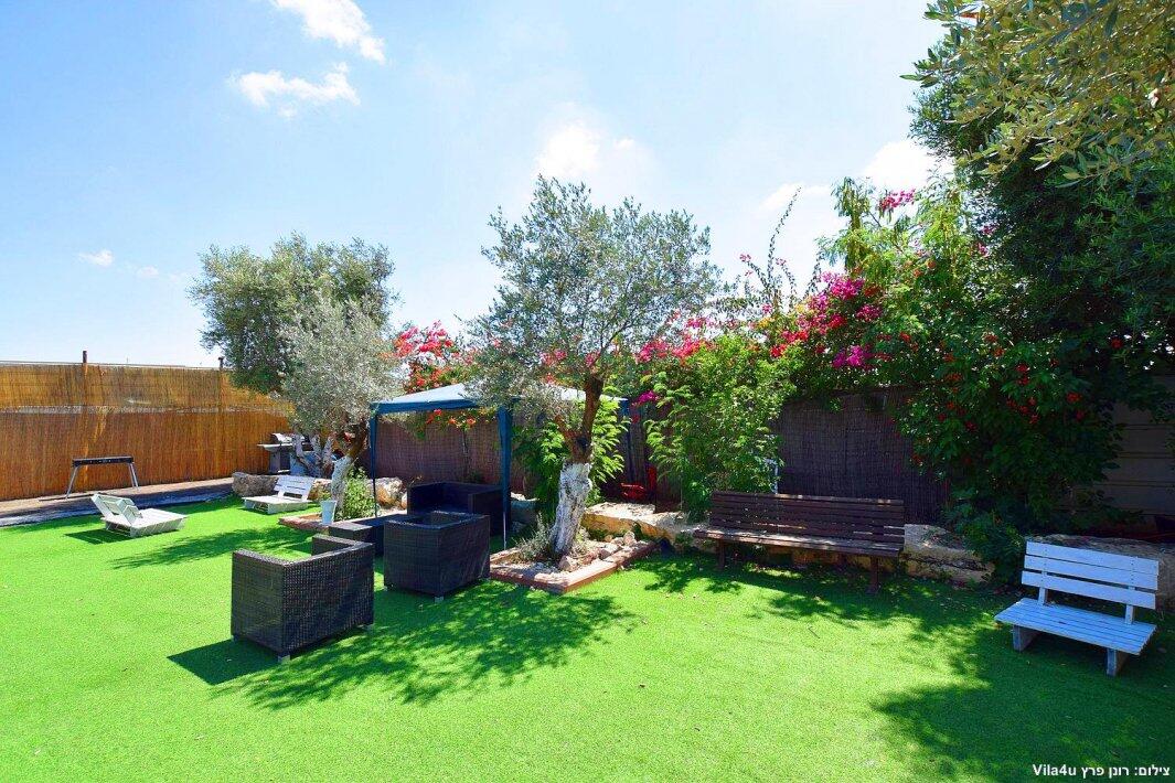 קרטחנה בעיר מרכז  37  נופש - וי פור ויקיישן - V for Vacation