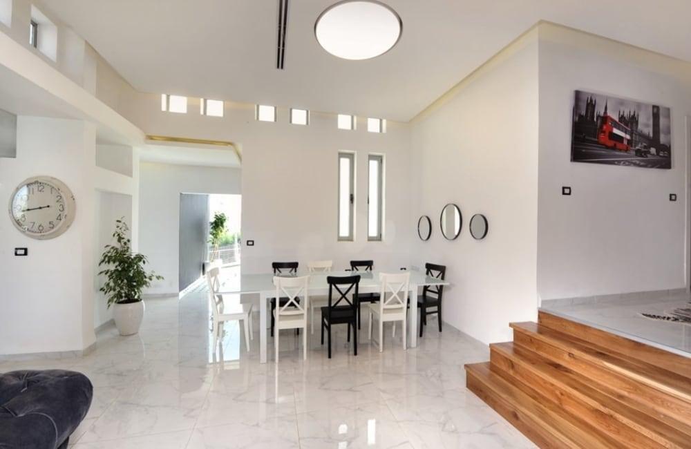 יהלי סוויטות אירוח צפון  5  נופש - וי פור ויקיישן - V for Vacation