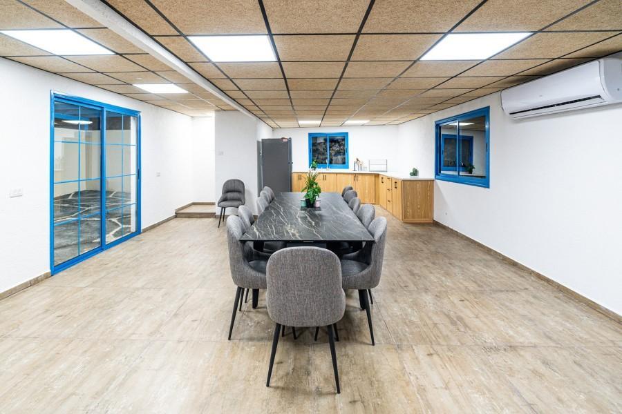 אחוזת מיקונוס ירכא צפון  44  נופש - וי פור ויקיישן - V for Vacation