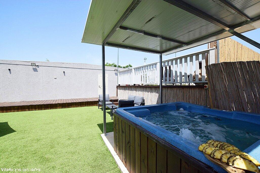 סאן סוויט צפון  18  נופש - וי פור ויקיישן - V for Vacation