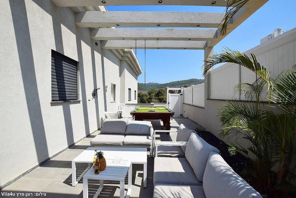 אחוזת ליבי צפון  28  נופש - וי פור ויקיישן - V for Vacation