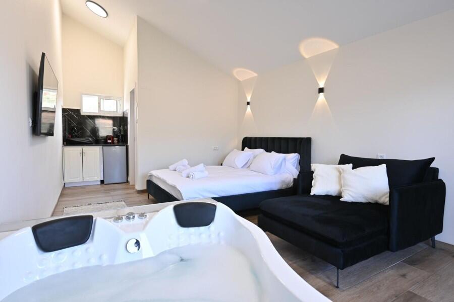 וילה לה רוסה - La Rosa צפון  9  נופש - וי פור ויקיישן - V for Vacation