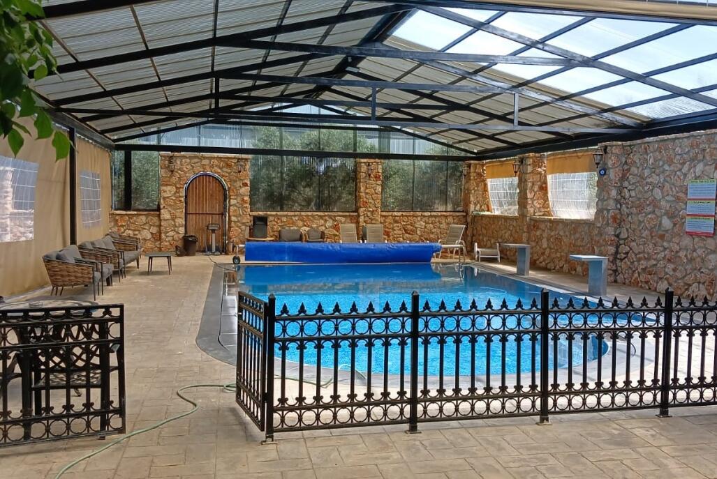 אחוזת אלונים ירכא צפון  20  נופש - וי פור ויקיישן - V for Vacation