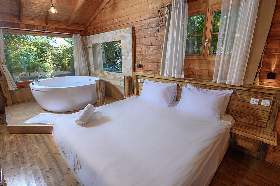 בקתות לב החורש צפון  13  נופש - וי פור ויקיישן - V for Vacation