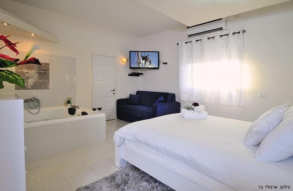 אחוזת כרמל צפון  18  נופש - וי פור ויקיישן - V for Vacation