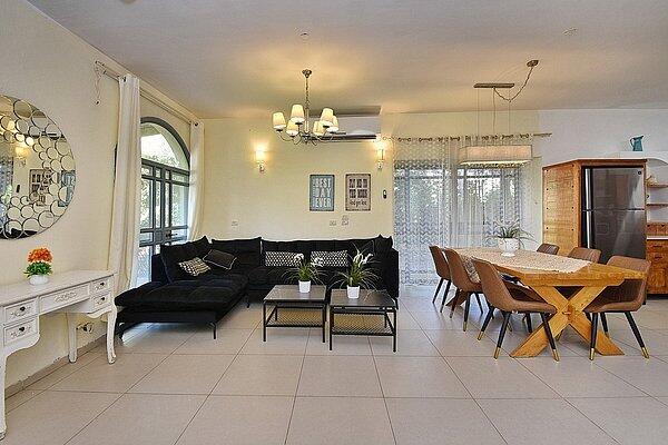 וילה גרין לנד צפון  8  נופש - וי פור ויקיישן - V for Vacation