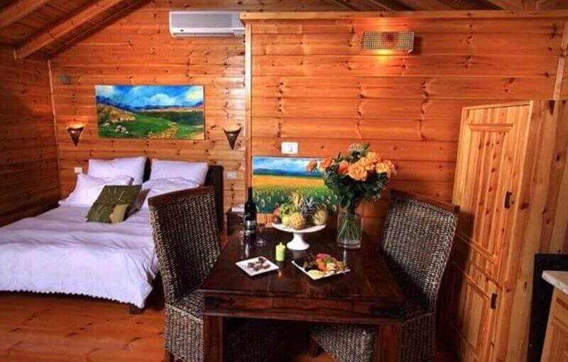 סוויטות אוויר הרים צפון  10  נופש - וי פור ויקיישן - V for Vacation