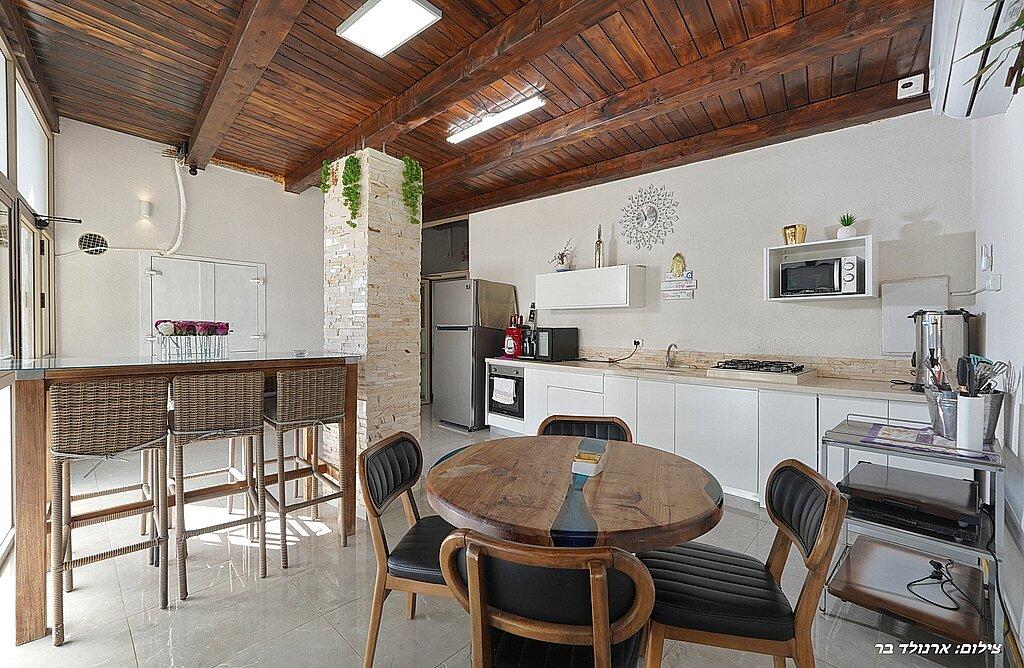 וילה ונילה צפון  26  נופש - וי פור ויקיישן - V for Vacation