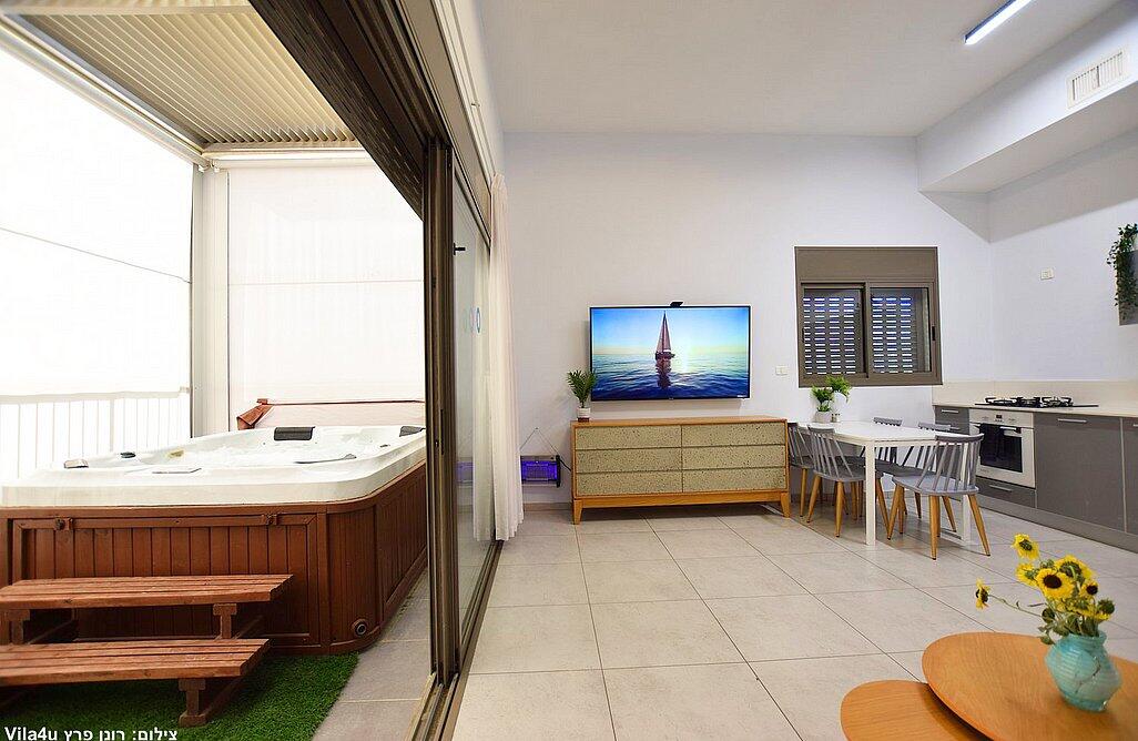 סוויטת חלון לארבל צפון  4  נופש - וי פור ויקיישן - V for Vacation