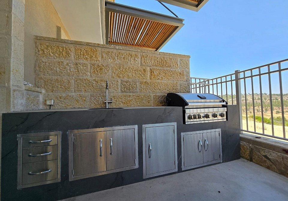 וילה עדן הילס - Eden Hills מרכז  31  נופש - וי פור ויקיישן - V for Vacation