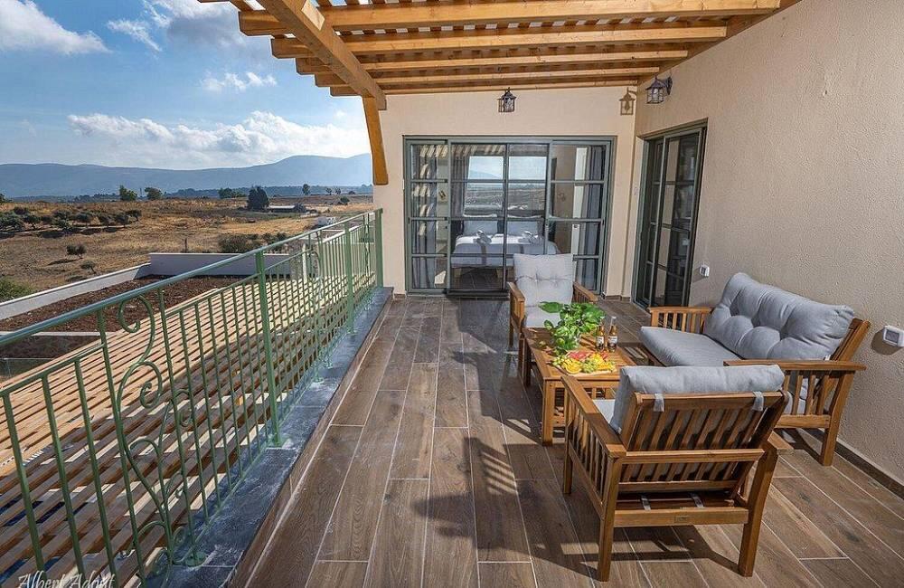 וילה אדמה צפון  37  נופש - וי פור ויקיישן - V for Vacation