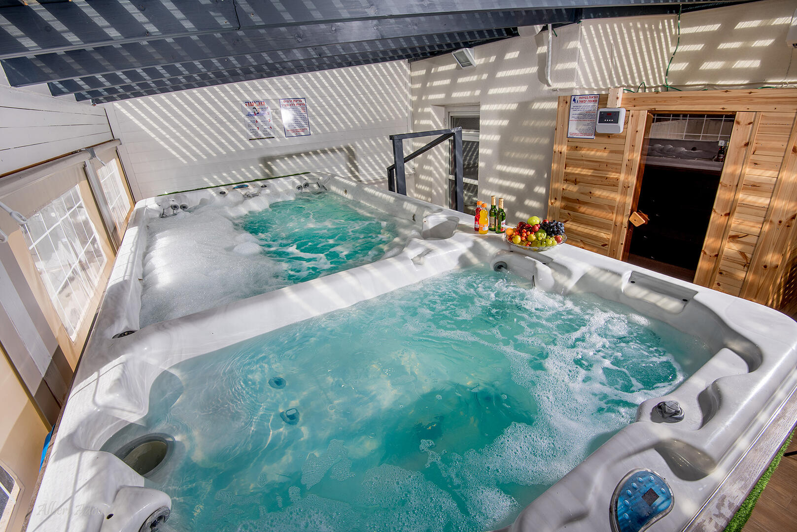 סיאסטה באכזיב צפון  2  נופש - וי פור ויקיישן - V for Vacation