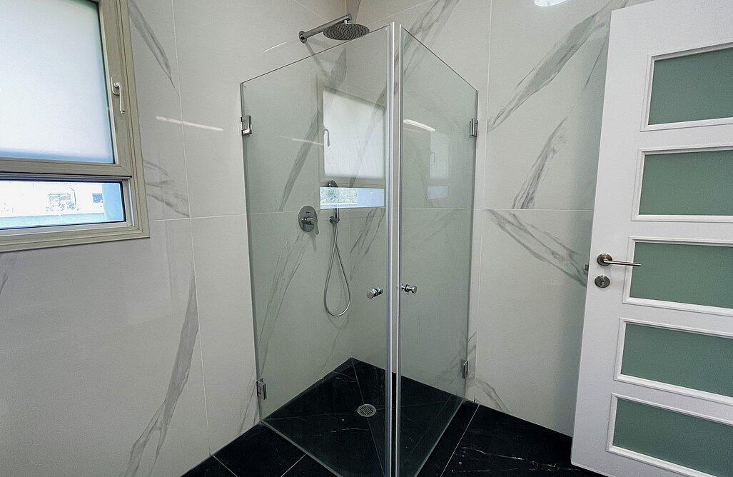 וילה לבנה יבנאל צפון  19  נופש - וי פור ויקיישן - V for Vacation